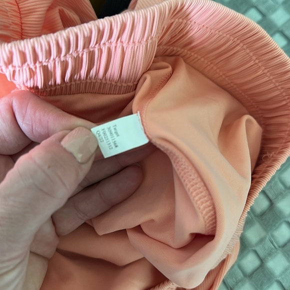 Target Coral Athletic Shorts - Picture 5 of 6